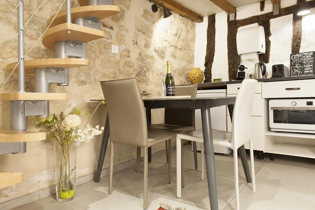 Home Saint Paul Paris